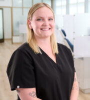 Meet the Team - Nina